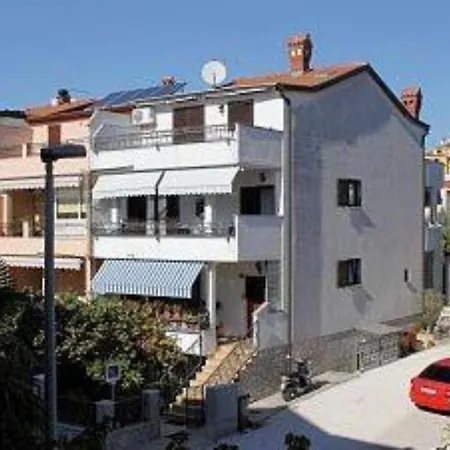 In 3652-2 * Rovinj