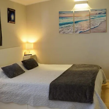 Apartment In 3652-2 *