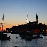 In 3652-2 * Rovinj