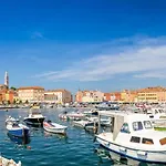 Apartment In 3652-2 Rovinj